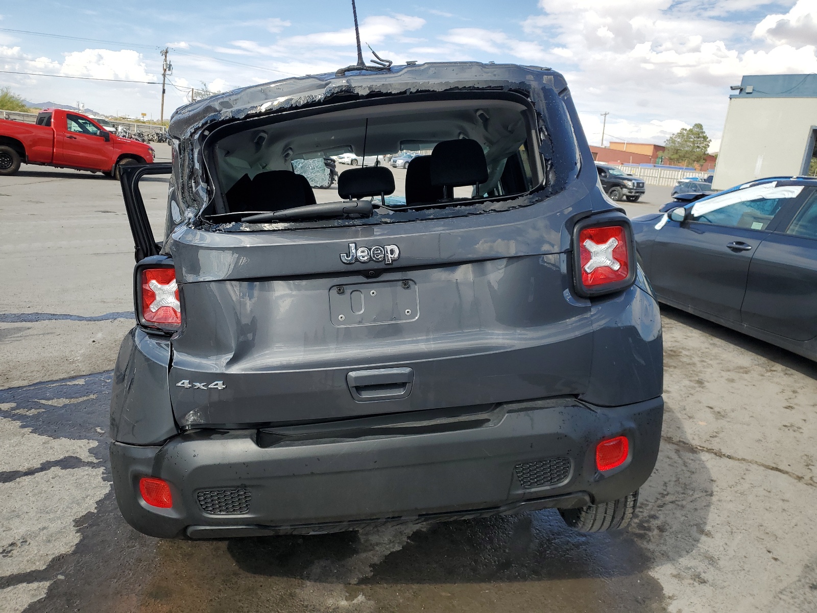 ZACNJDB11PPP67678 2023 Jeep Renegade Latitude