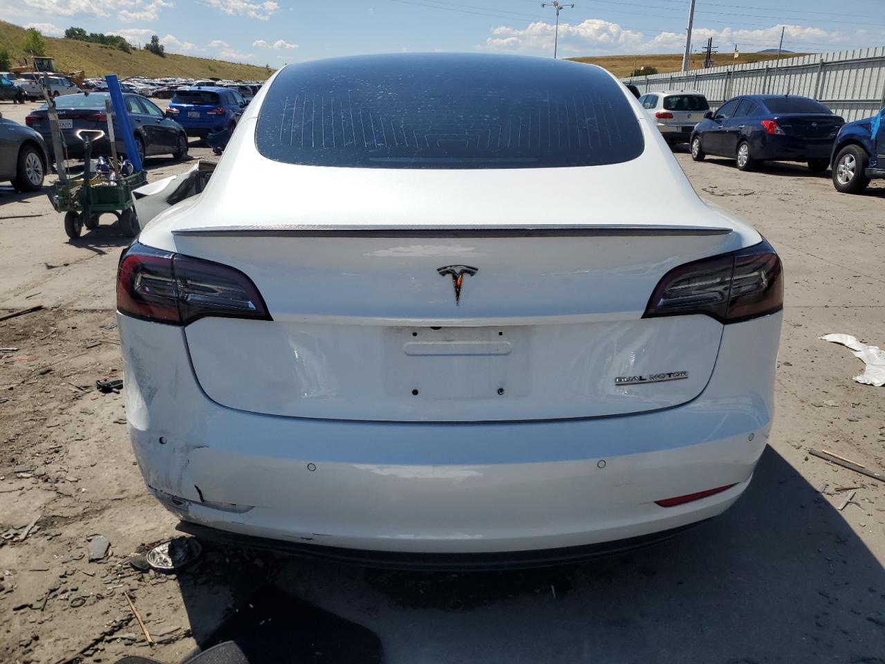 5YJ3E1EB5JF081434 2018 Tesla Model 3