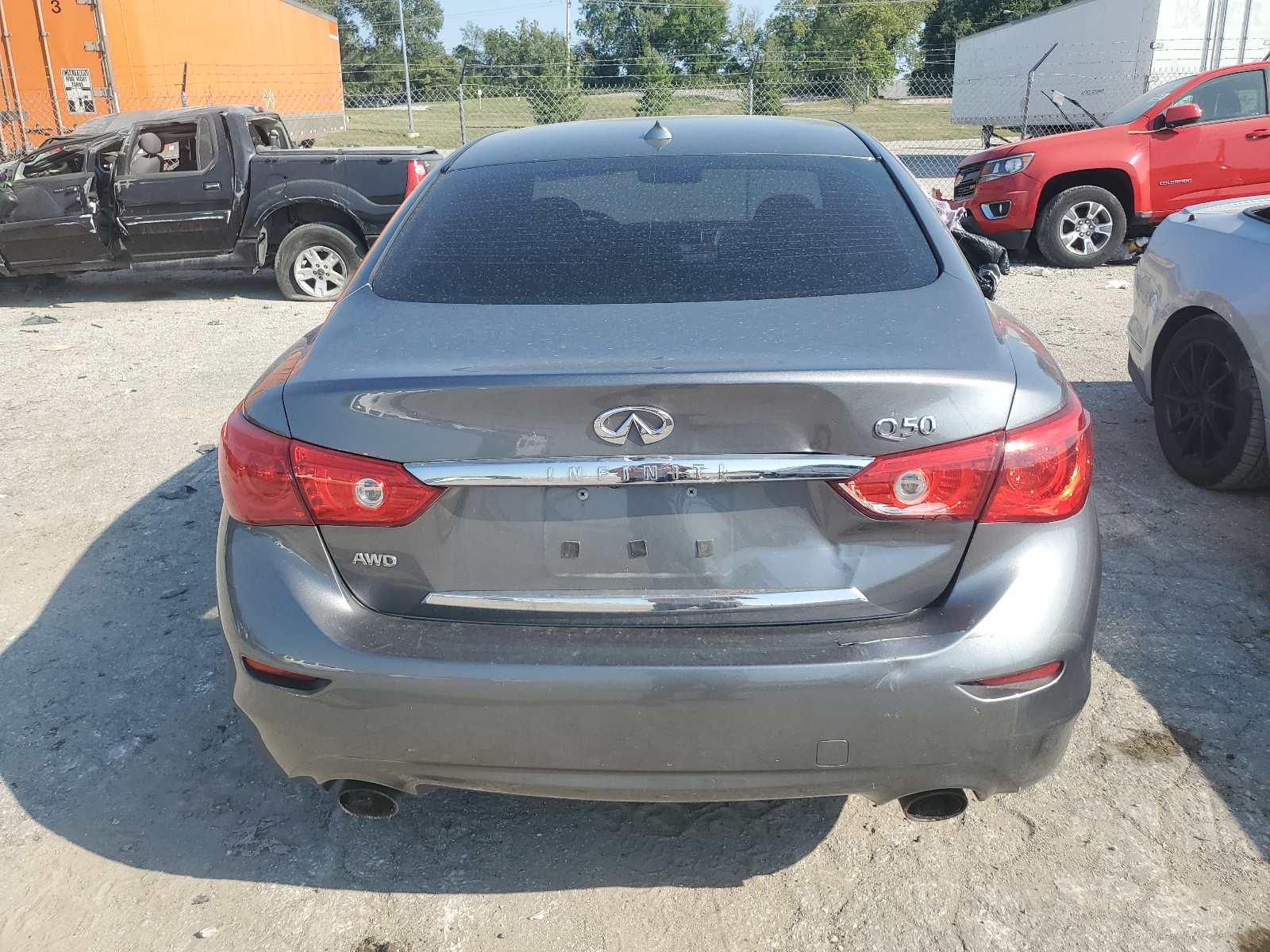 JN1EV7AR8HM836675 2017 Infiniti Q50 Premium