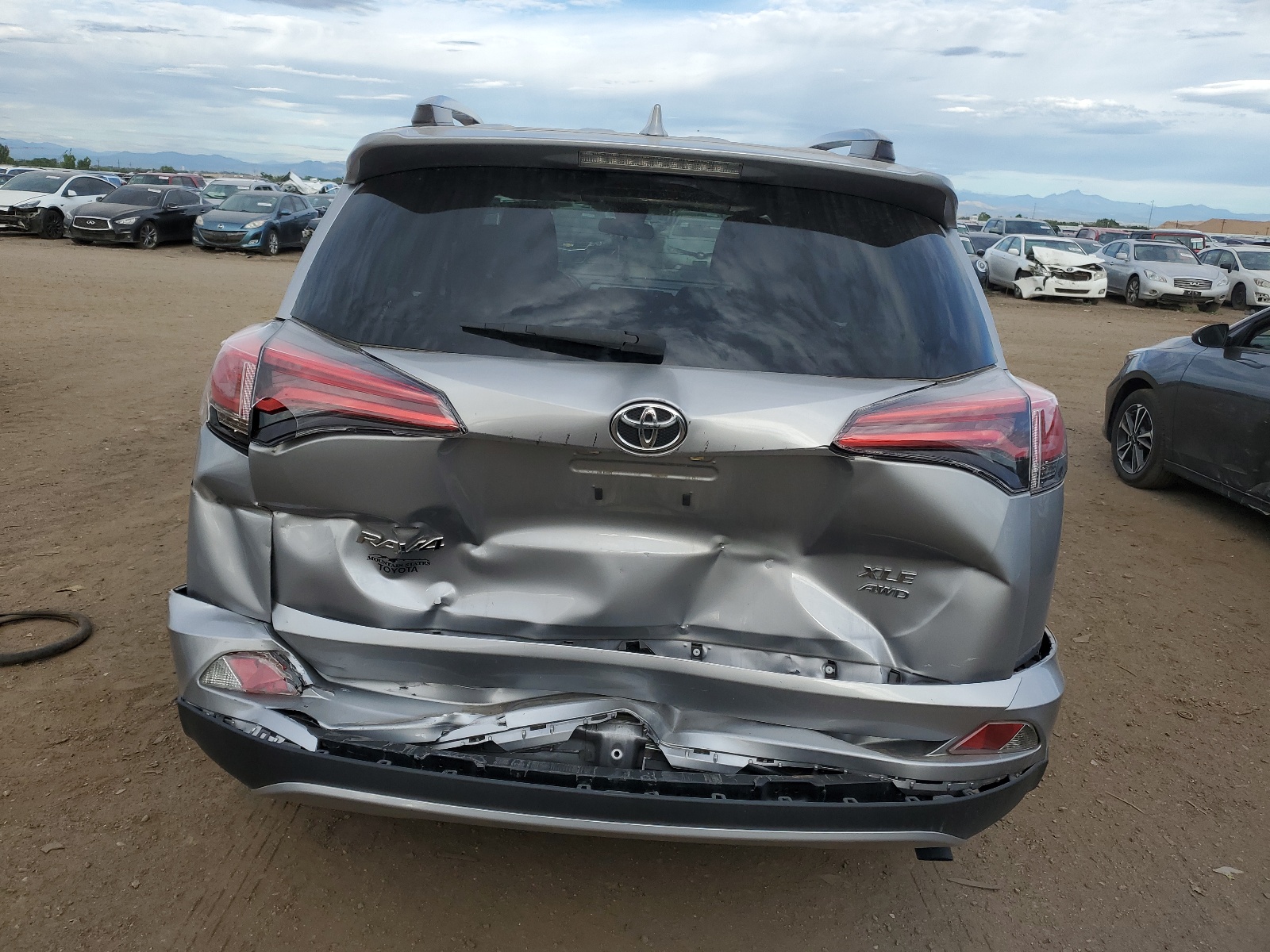 JTMRFREV0JD227794 2018 Toyota Rav4 Adventure