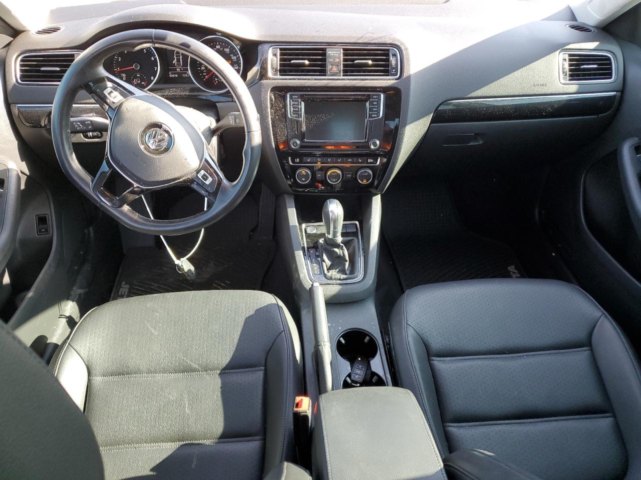 2017 Volkswagen Jetta Sel VIN: 3VWL17AJXHM401443 Lot: 66820064