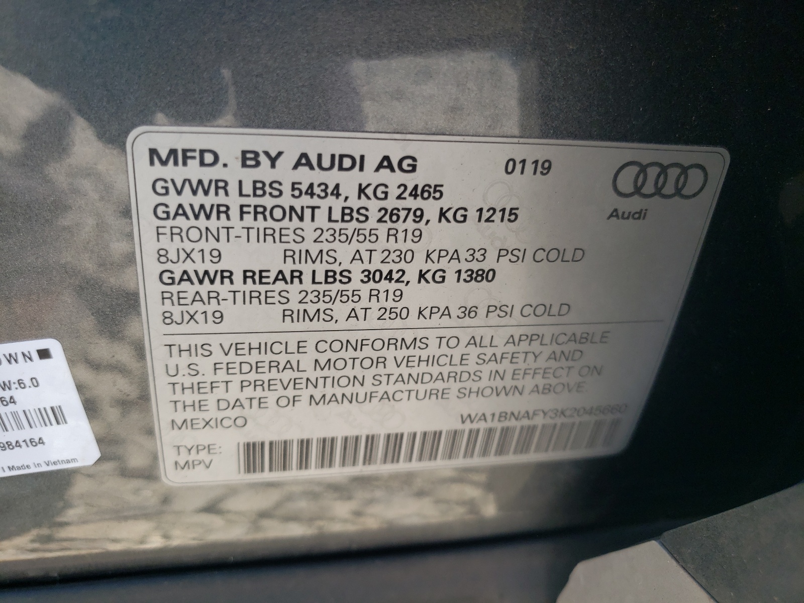 WA1BNAFY3K2045660 2019 Audi Q5 Premium Plus