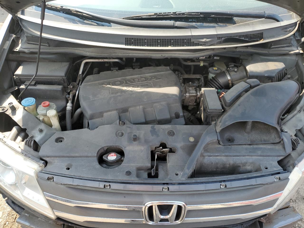 2011 Honda Odyssey - Image 11