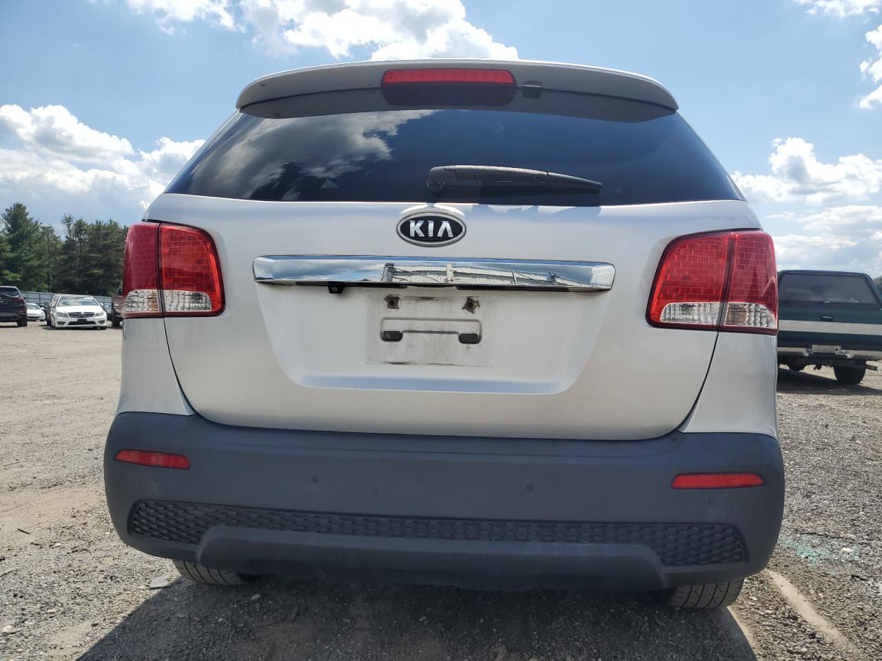 2011 Kia Sorento Ex VIN: 5XYKU3A19BG008097 Lot: 67151534