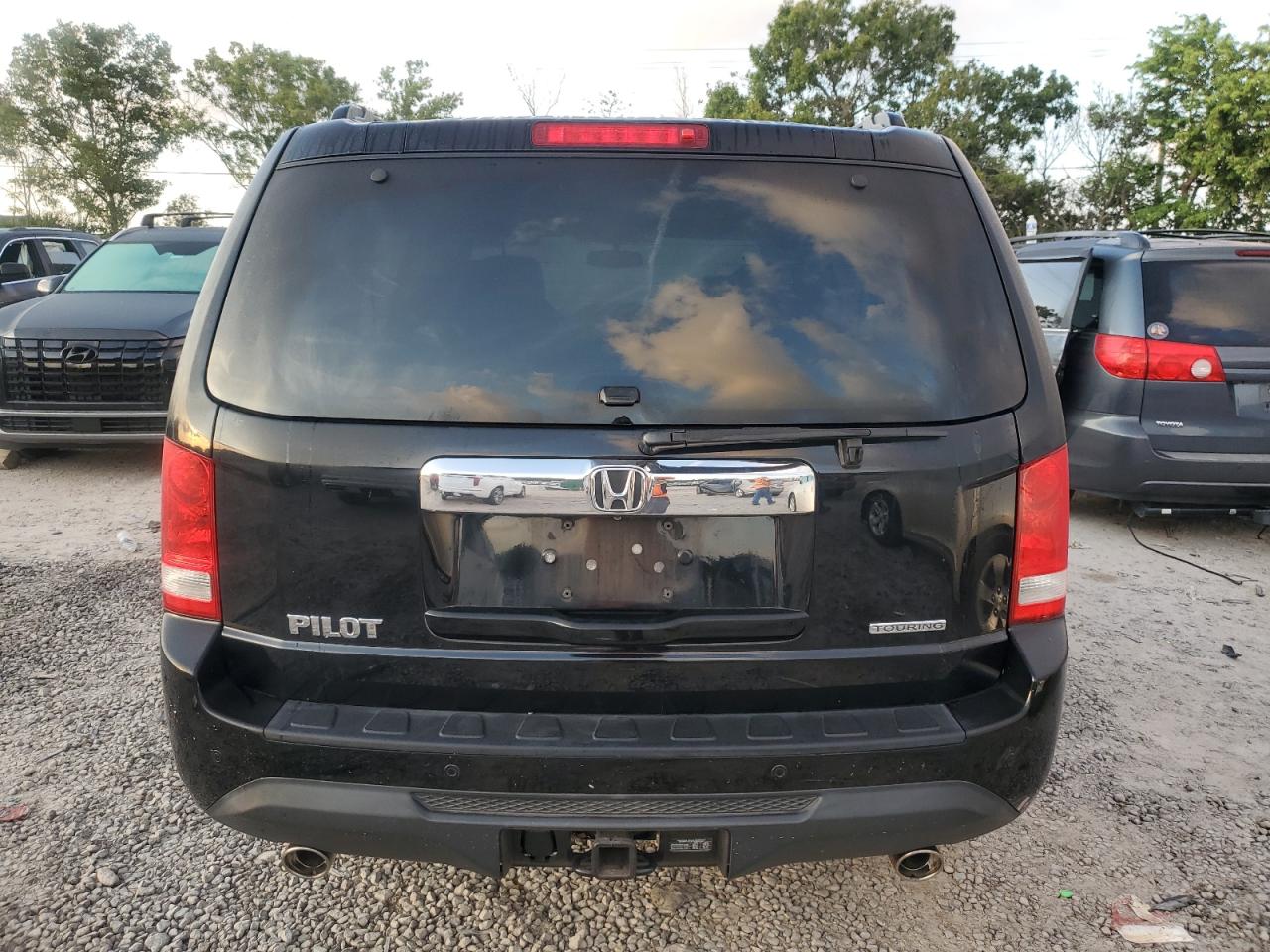 2014 Honda Pilot Touring VIN: 5FNYF3H95EB025538 Lot: 66943464