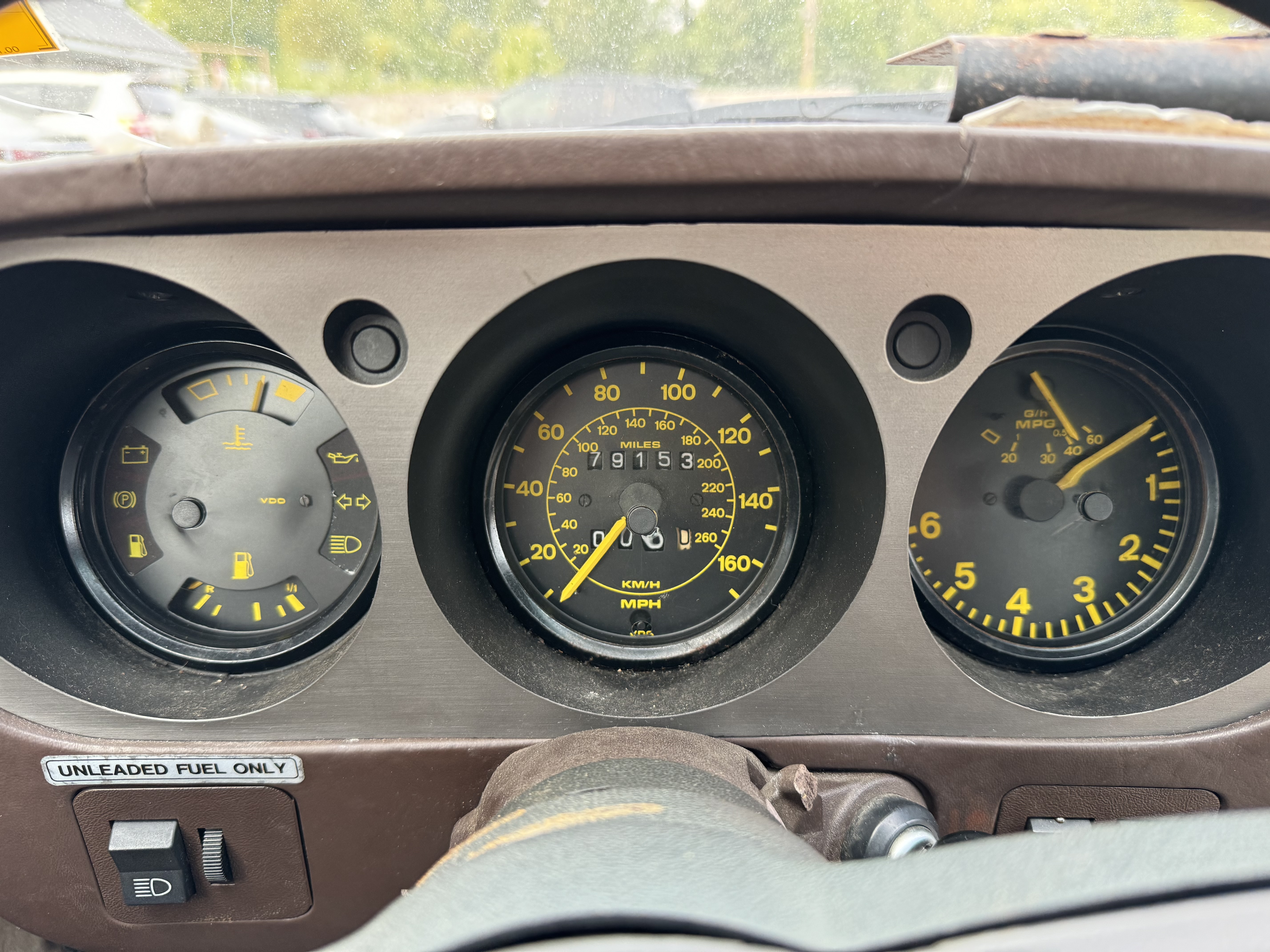 WP0AA0943DN464383 1983 Porsche 944