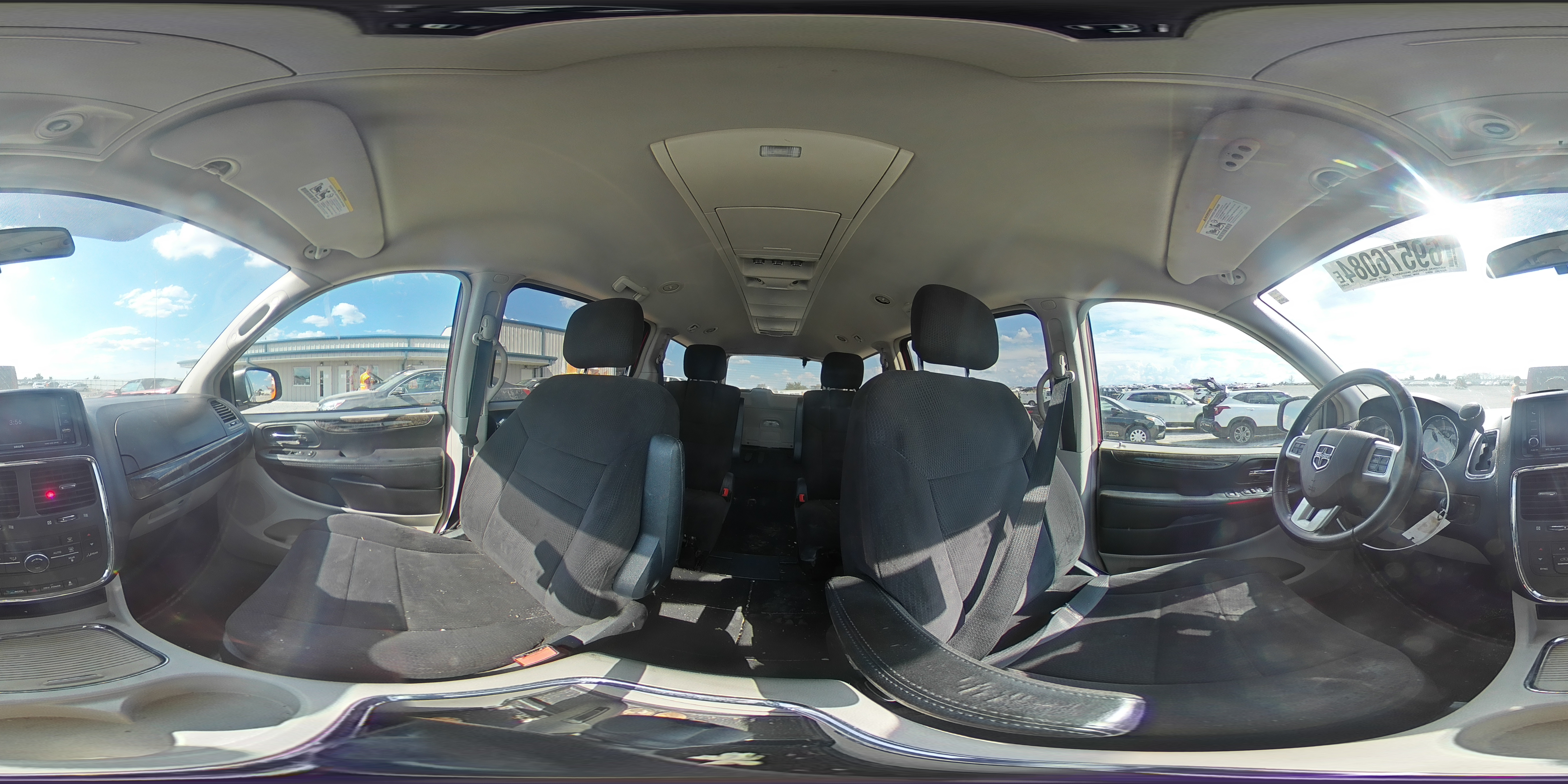 2011 Dodge Grand Caravan Crew VIN: 2D4RN5DG6BR646751 Lot: 69576084