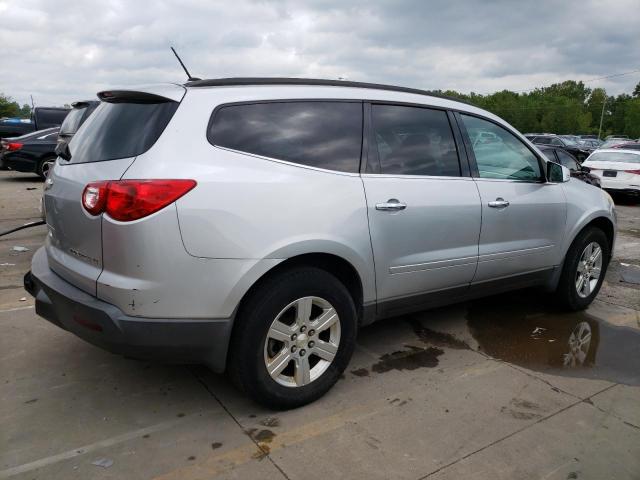  CHEVROLET TRAVERSE 2012 Srebrny