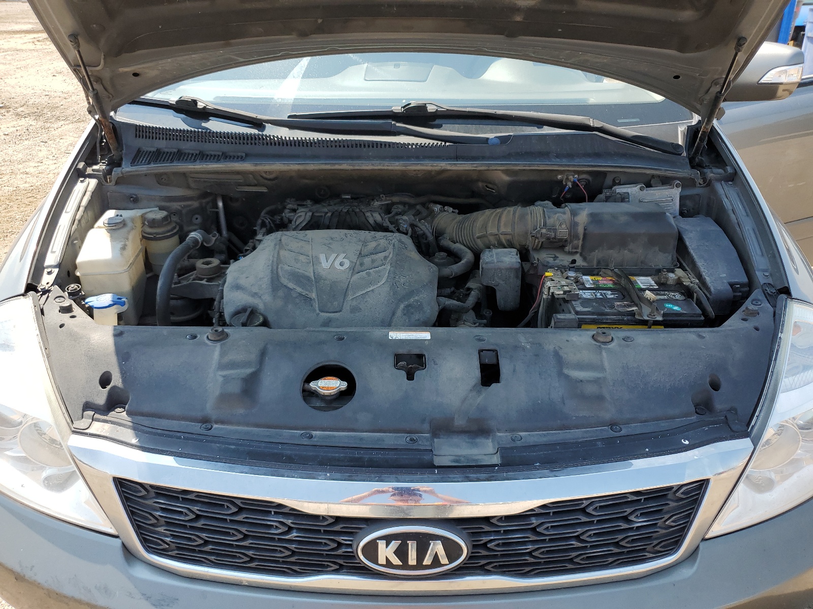 KNDMG4C77C6446886 2012 Kia Sedona Lx