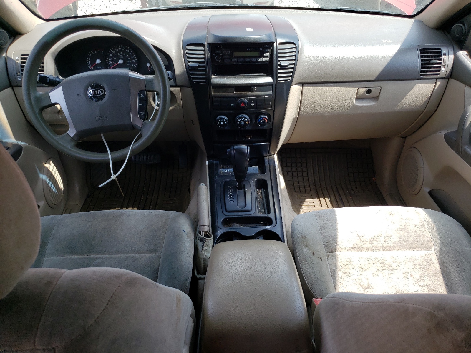 KNDJC733935085955 2003 Kia Sorento Ex