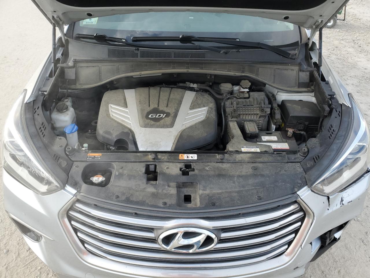 KM8SMDHF6JU289176 2018 Hyundai Santa Fe Se