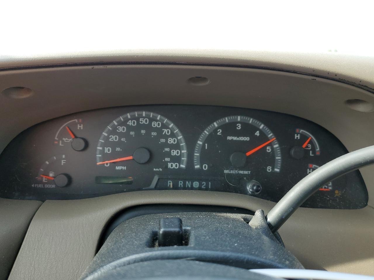 2000 Ford F150 VIN: 1FTRX17L9YKA91911 Lot: 65749284