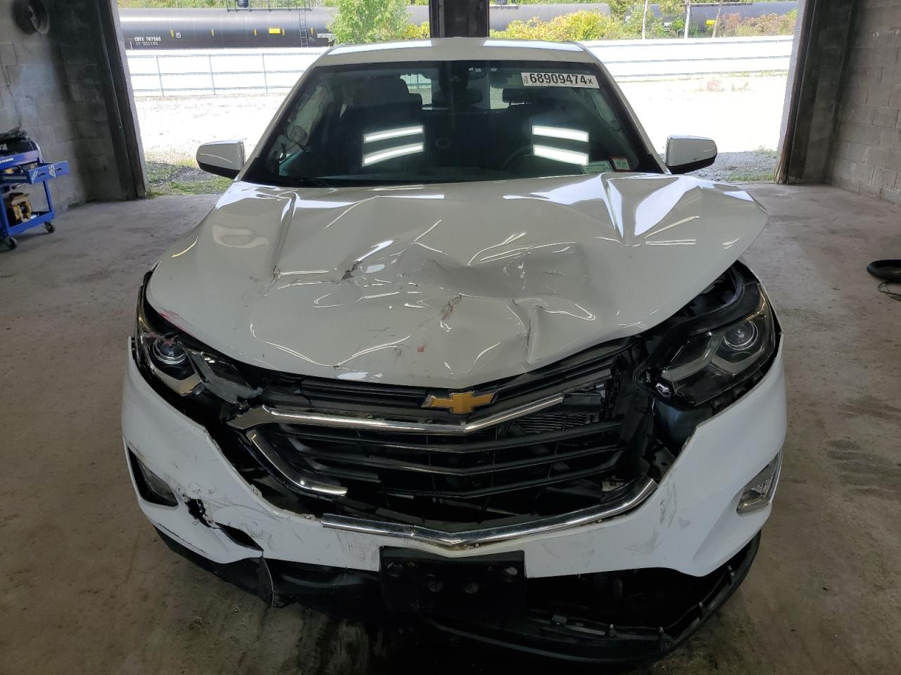 2020 Chevrolet Equinox - Image 5