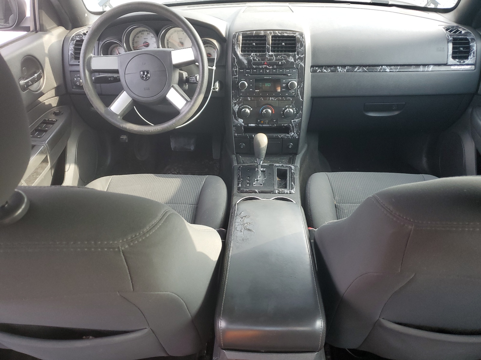 2B3KK33GX8H141325 2008 Dodge Charger Sxt