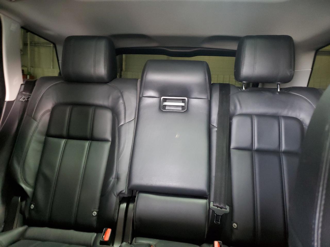 2018 Land Rover Range Rover Sport Se VIN: SALWG2RV1JA411766 Lot: 63539084