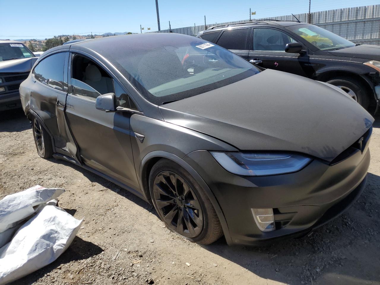 VIN 5YJXCBE20LF280861 2020 TESLA MODEL X no.4