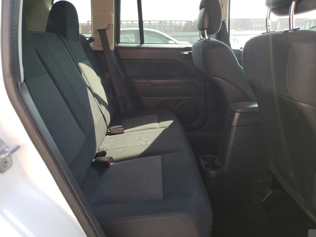 2012 Jeep Compass Sport VIN: 1C4NJCBA5CD601122 Lot: 68196054