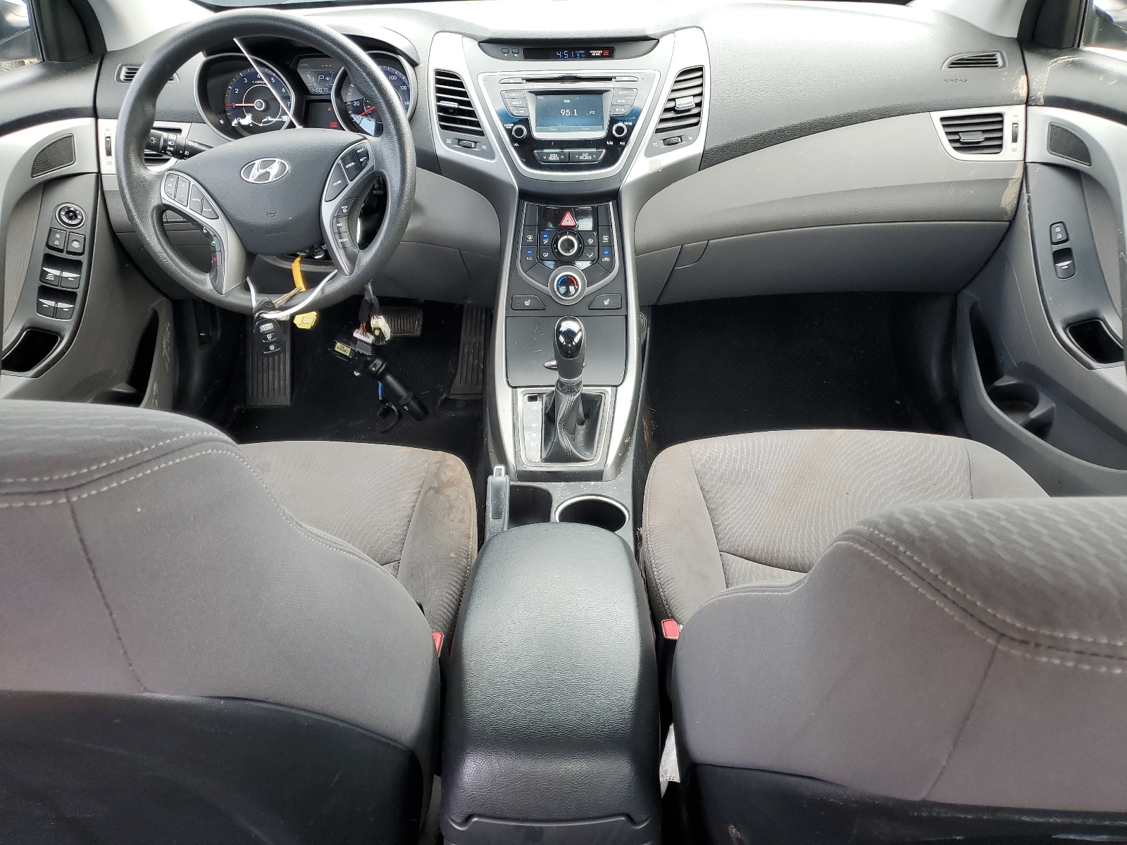 KMHDH4AE2EU063611 2014 Hyundai Elantra Se