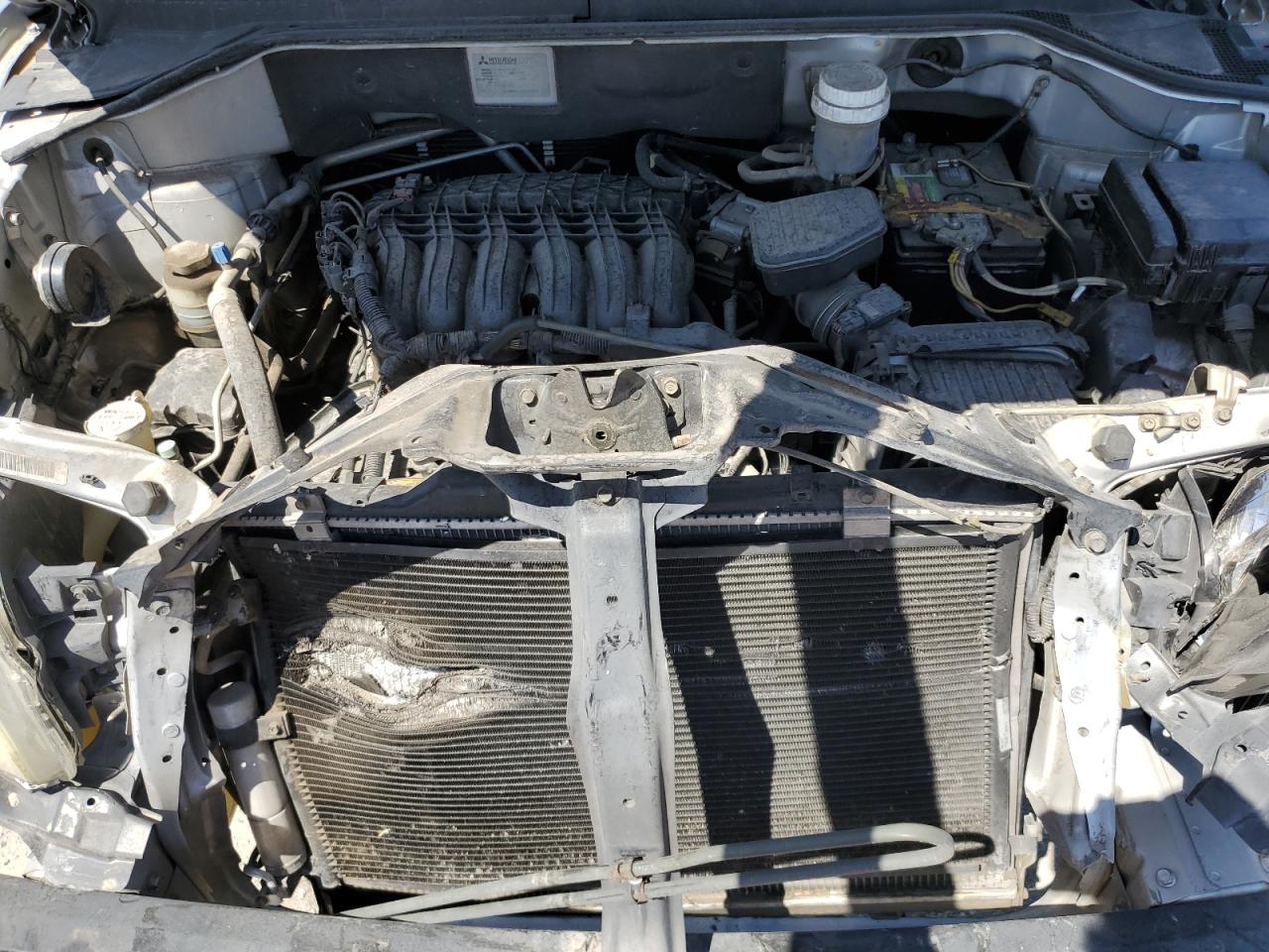 2006 Mitsubishi Endeavor Ls VIN: 4A4MM21SX6E039393 Lot: 66883444