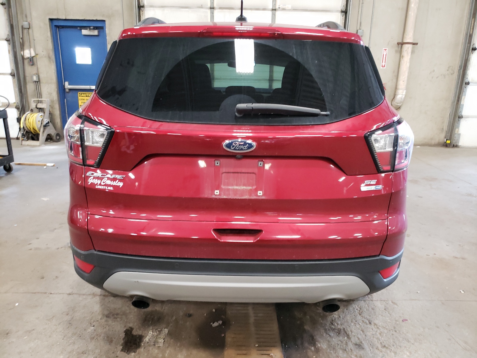 1FMCU9G90HUE23560 2017 Ford Escape Se