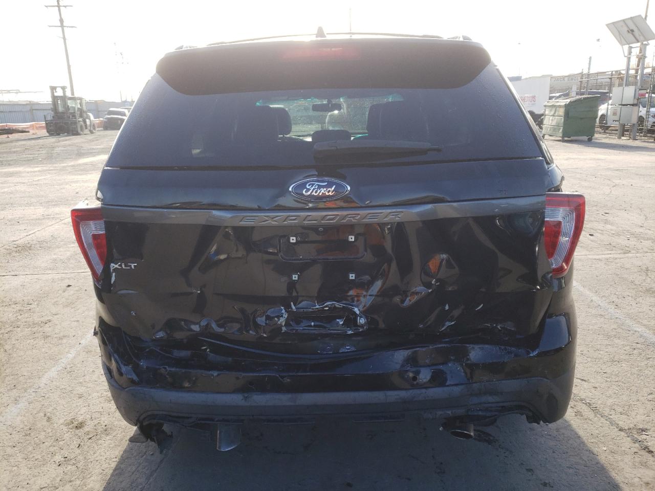 2017 Ford Explorer Xlt VIN: 1FM5K7D82HGA61597 Lot: 68561484