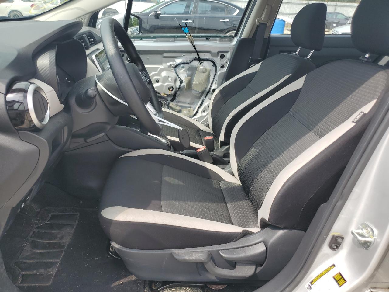 2022 Nissan Versa Sv VIN: 3N1CN8EV2NL869097 Lot: 64823604