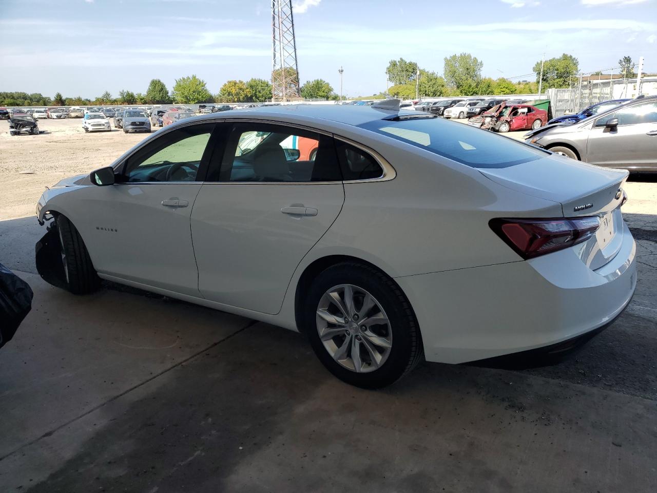 1G1ZD5ST4NF114547 2022 CHEVROLET MALIBU - Image 2