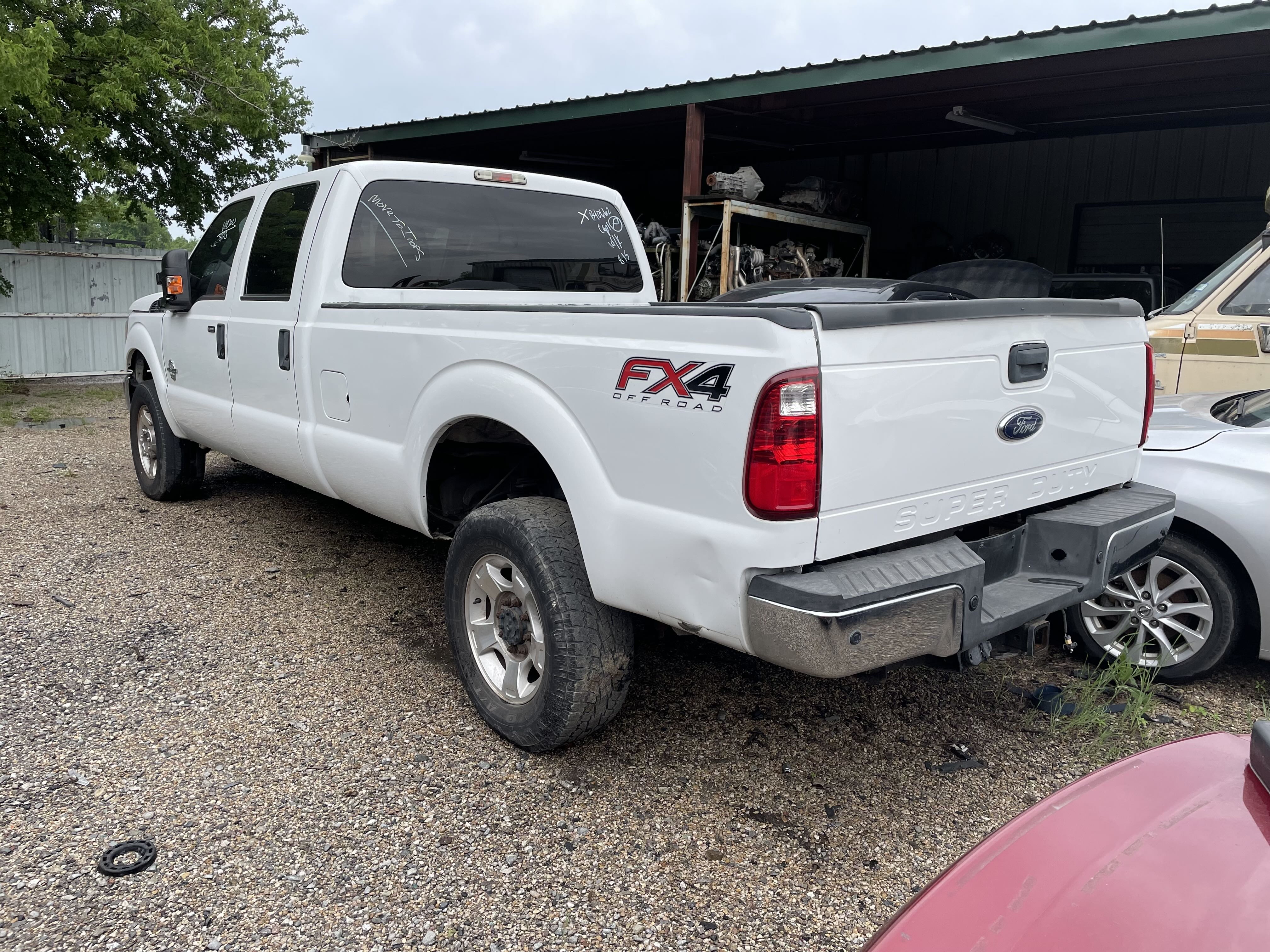 2014 Ford F350 Super Duty vin: 1FT8W3BT3EEB40662