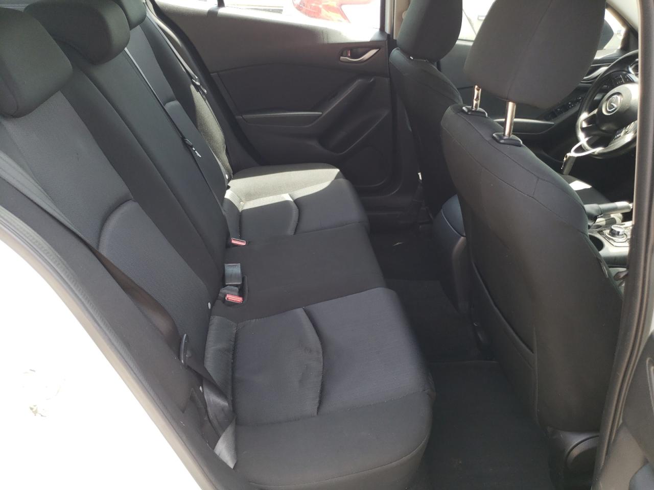 2016 Mazda 3 Sport VIN: JM1BM1J71G1326070 Lot: 64460904