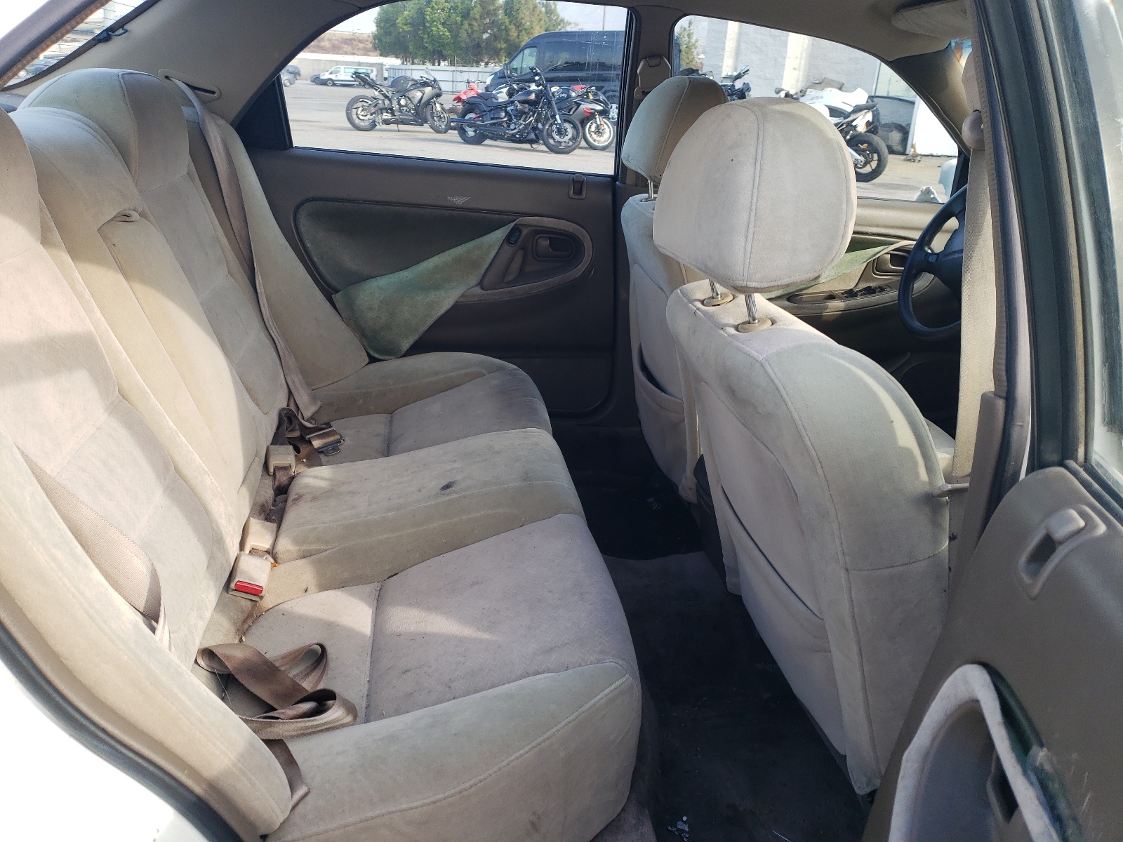 1YVGE22C8R5180132 1994 Mazda 626 Dx