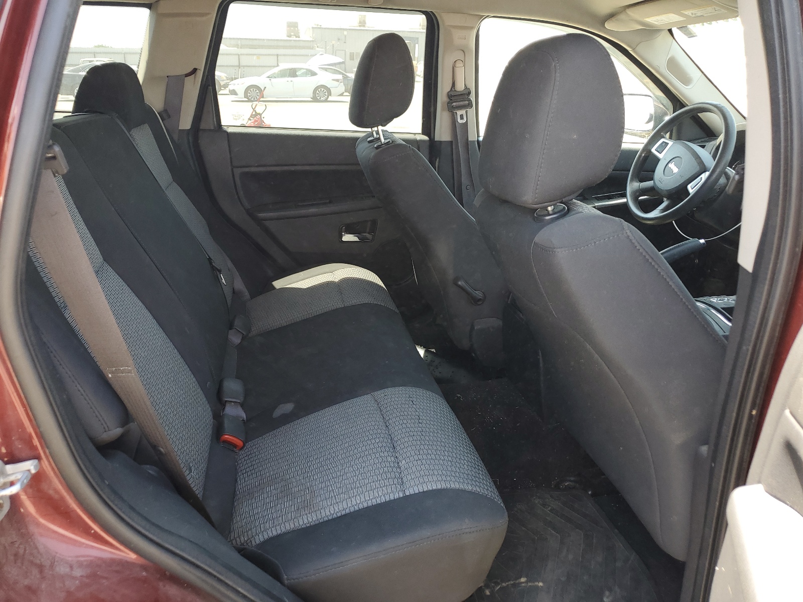 1J8GR48K89C519772 2009 Jeep Grand Cherokee Laredo