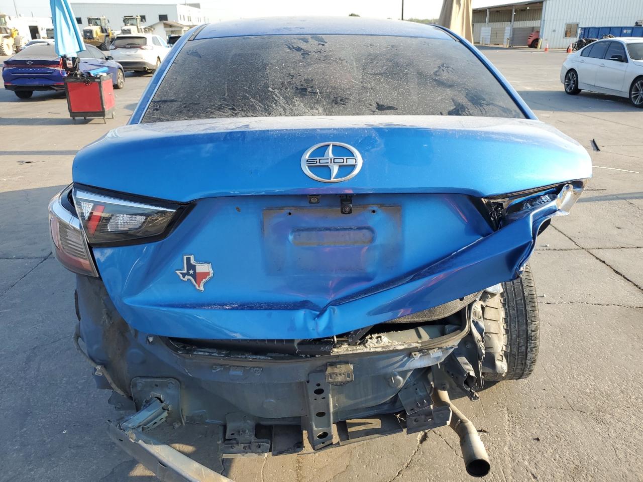 3MYDLBZVXGY130985 2016 Toyota Scion Ia