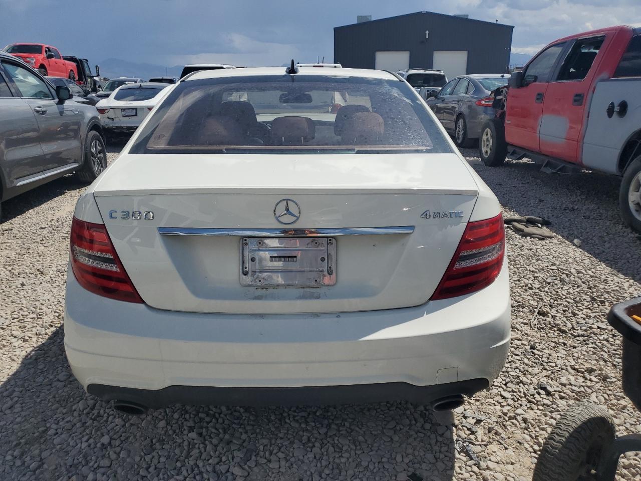 2012 Mercedes-Benz C 300 4Matic VIN: WDDGF8BB8CR190985 Lot: 68761044