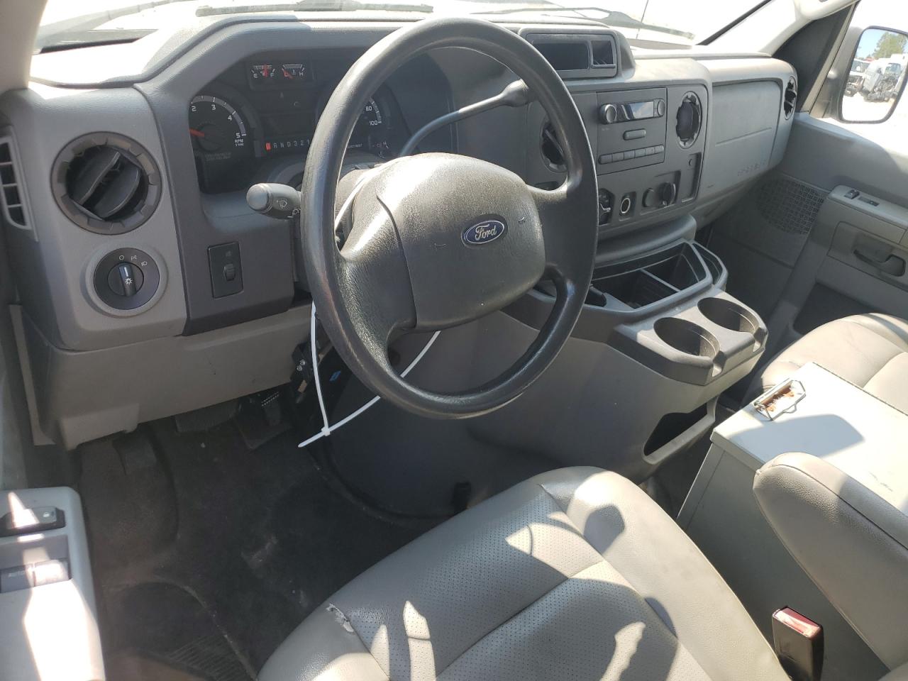 2009 Ford Econoline E350 Super Duty Van VIN: 1FTSS34PX9DA28728 Lot: 68966324