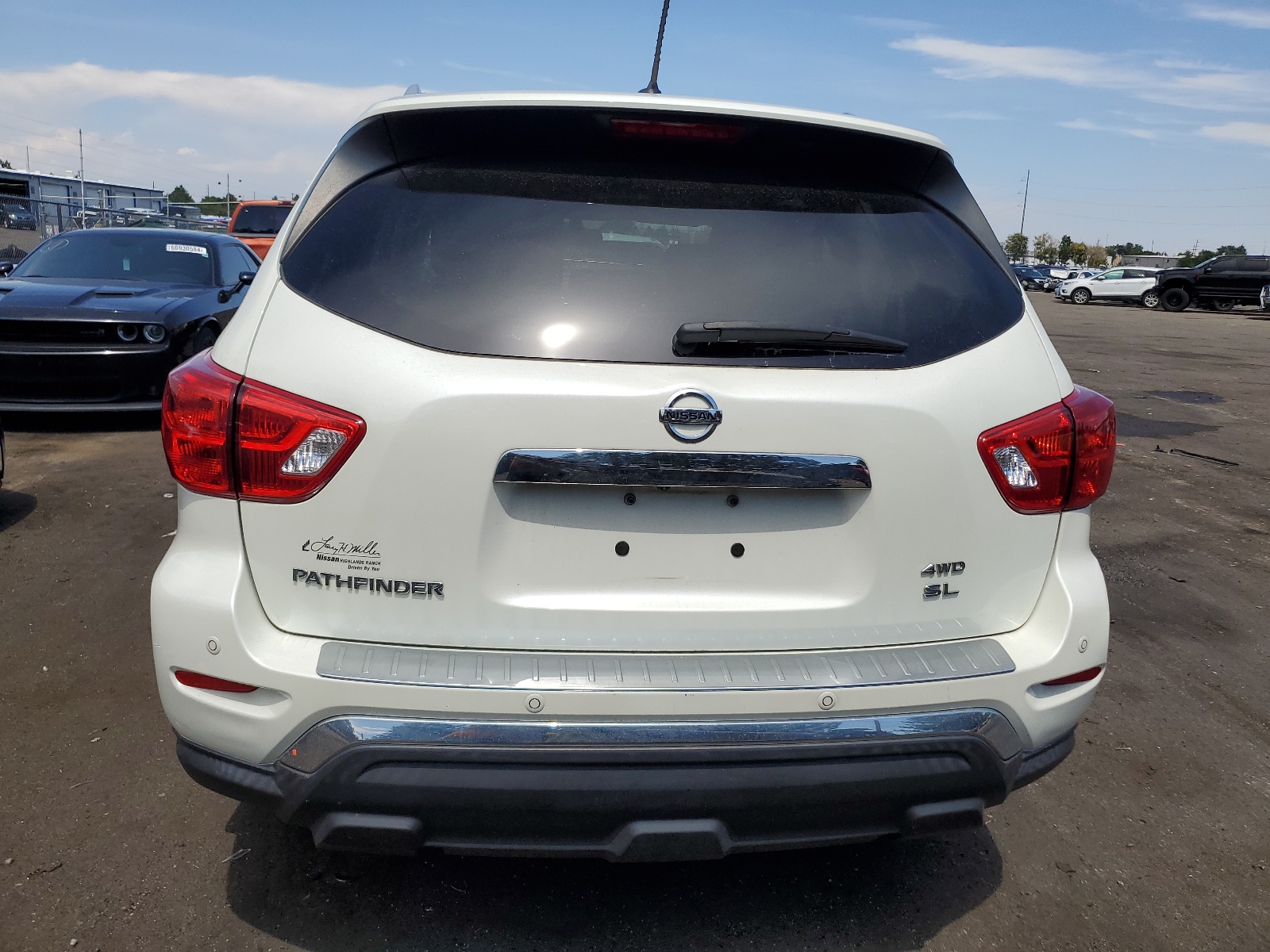 5N1DR2MM0HC651781 2017 Nissan Pathfinder S