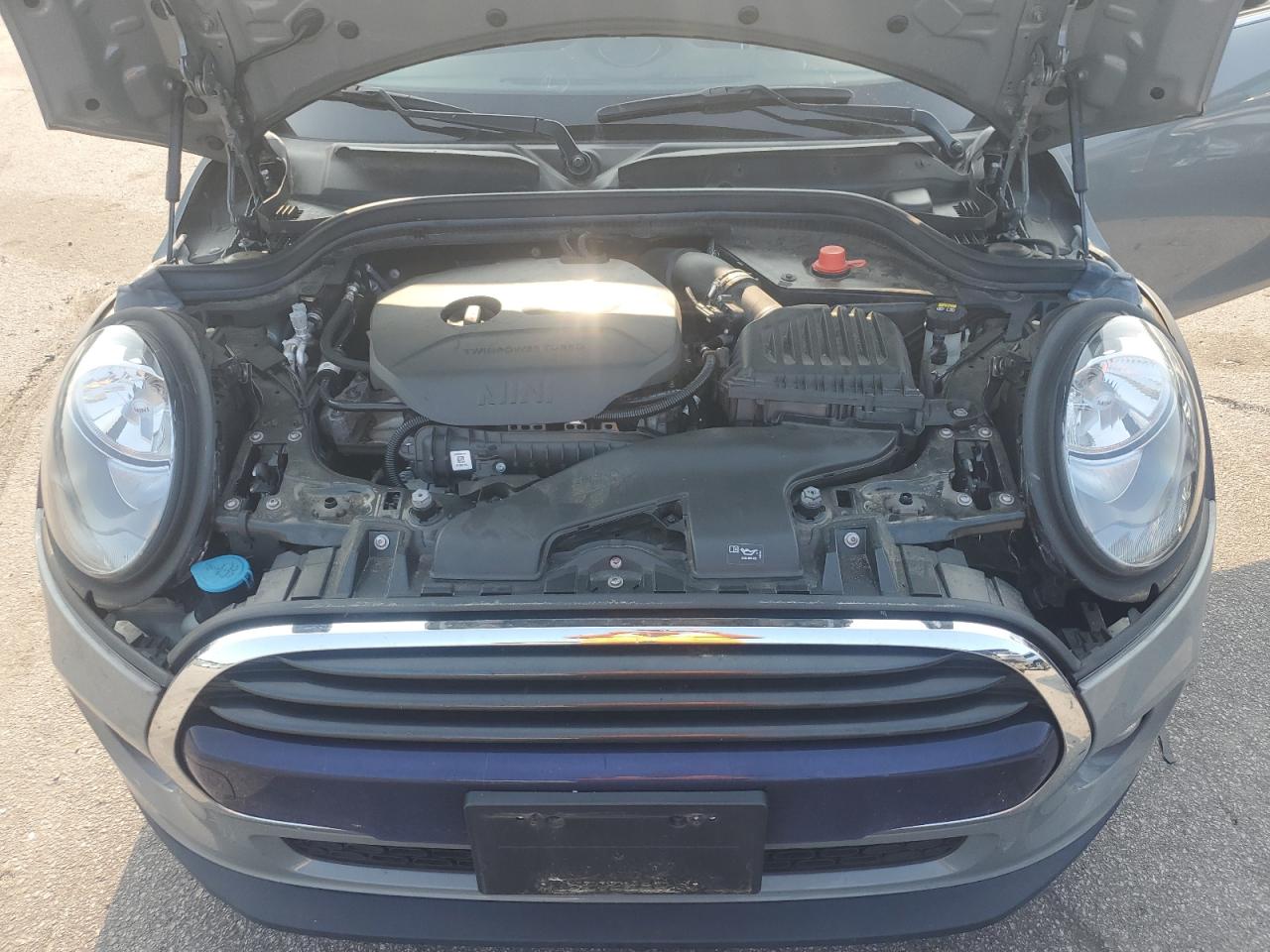 2018 Mini Cooper VIN: WMWWG5C5XJ3D00560 Lot: 67327084