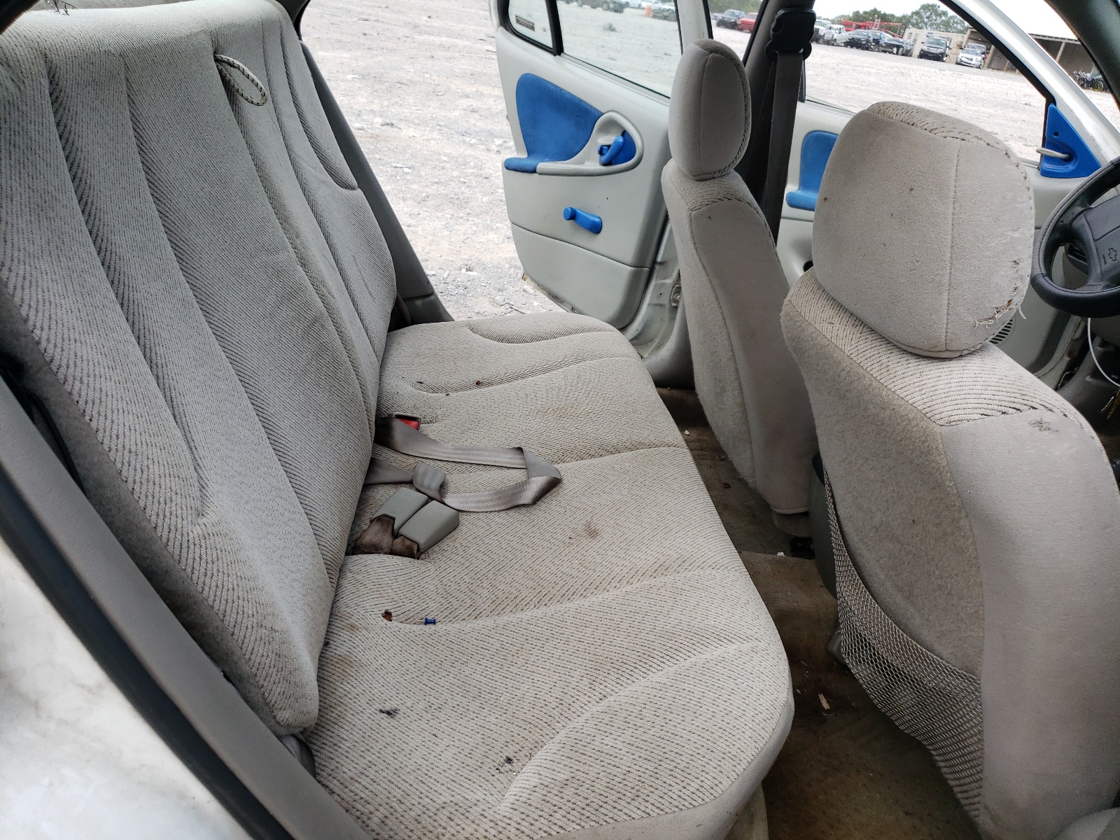 1G1JF5244Y7223931 2000 Chevrolet Cavalier Ls