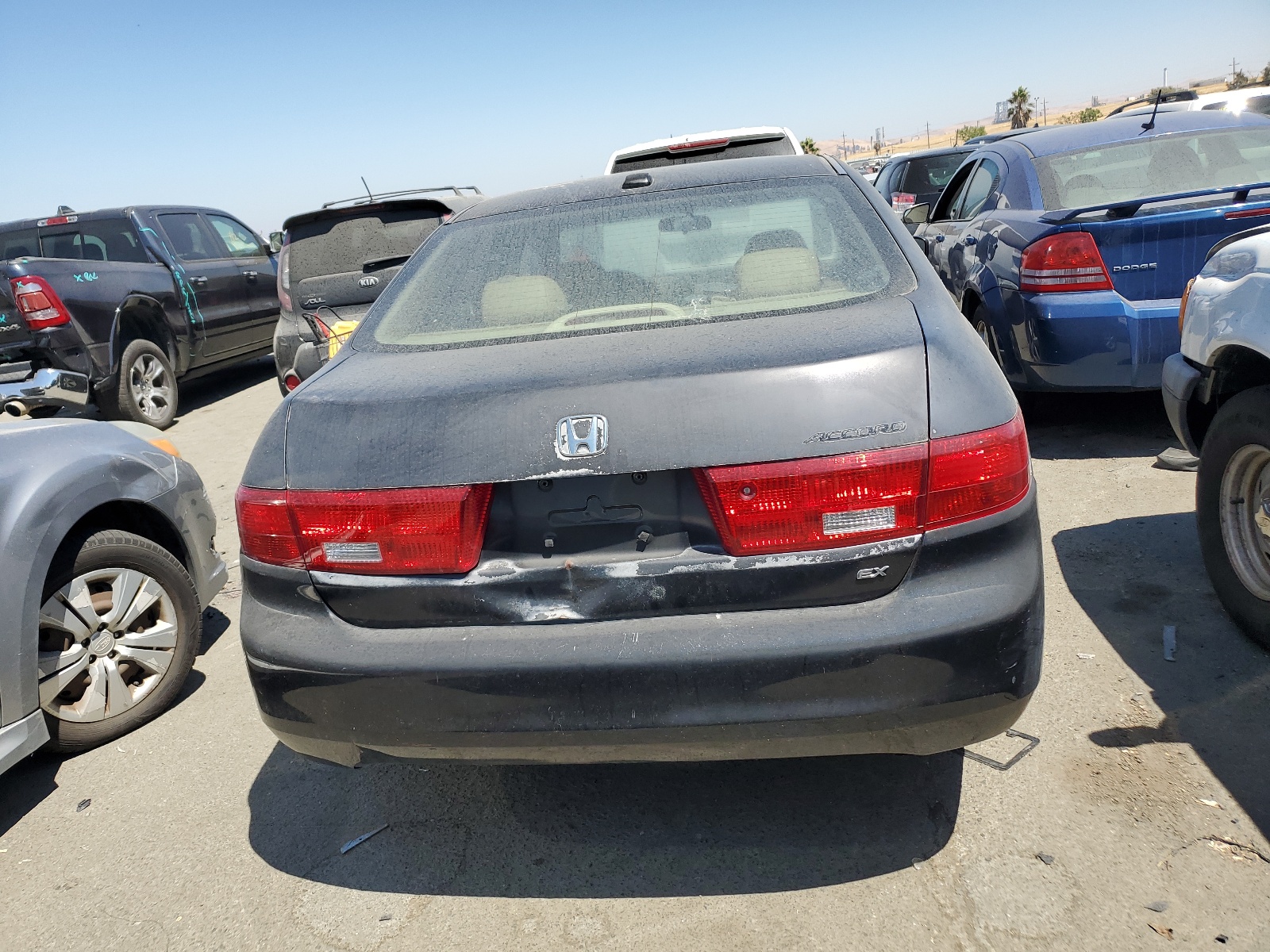 1HGCM56895A066125 2005 Honda Accord Ex