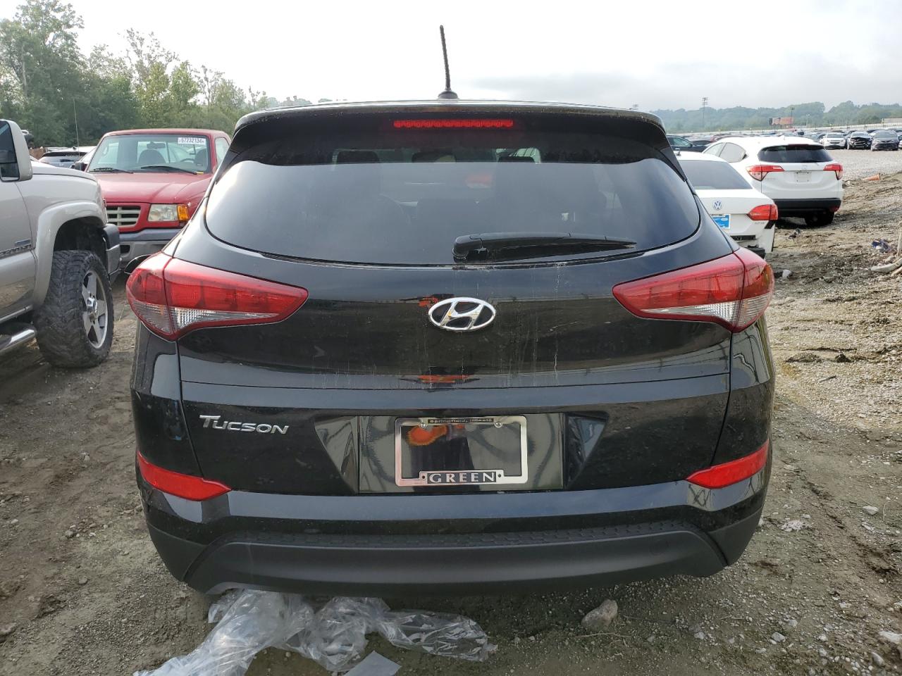 KM8J23A4XHU554020 2017 Hyundai Tucson Se