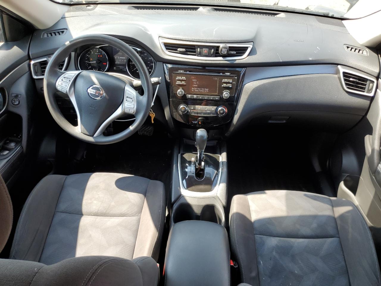 2015 Nissan Rogue S VIN: KNMAT2MV0FP579651 Lot: 64937504