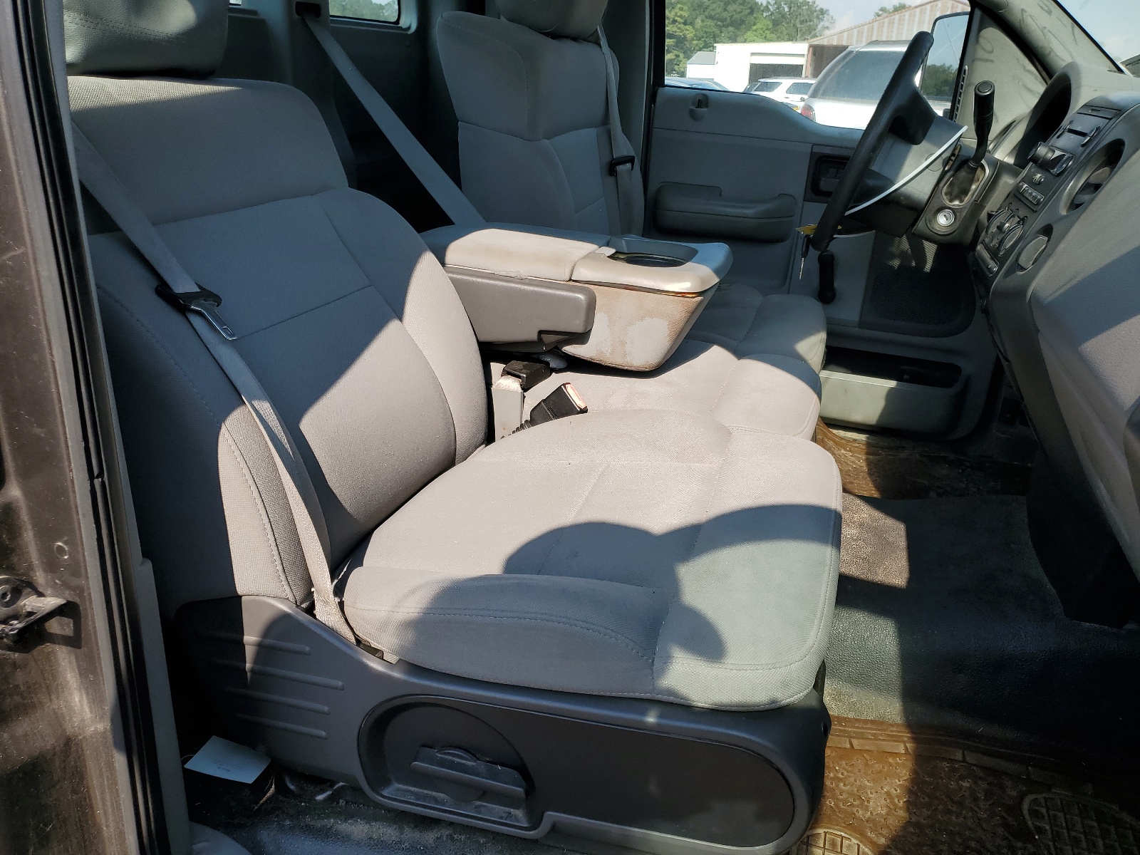 1FTRF12W05KC00918 2005 Ford F150 1FTRF12W05KC00918 2005 Ford F150