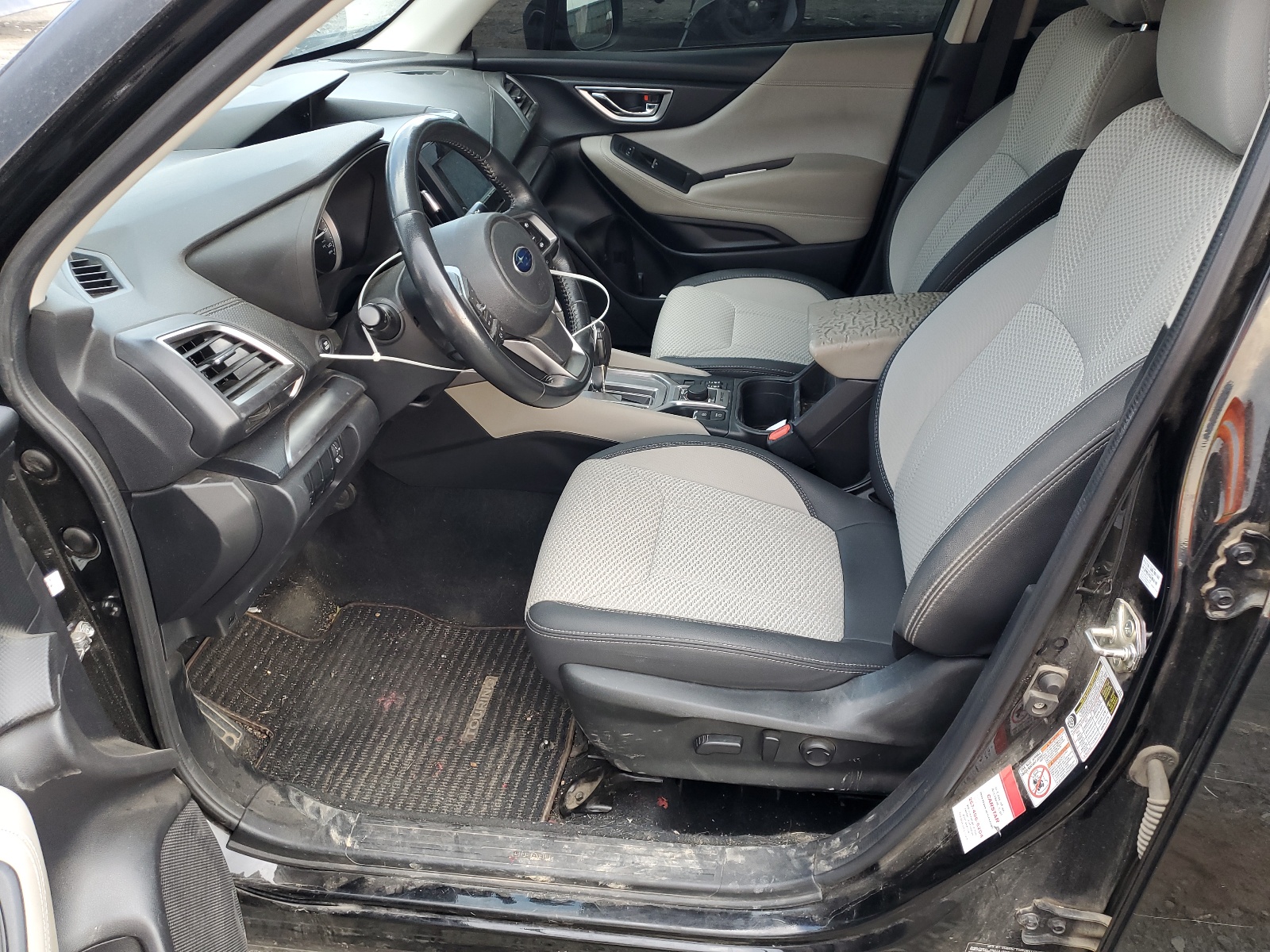 JF2SKAGC8LH528840 2020 Subaru Forester Premium