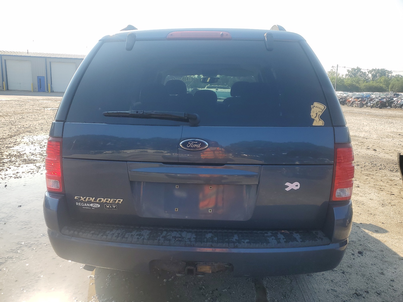 1FMZU73E54UC11913 2004 Ford Explorer Xlt