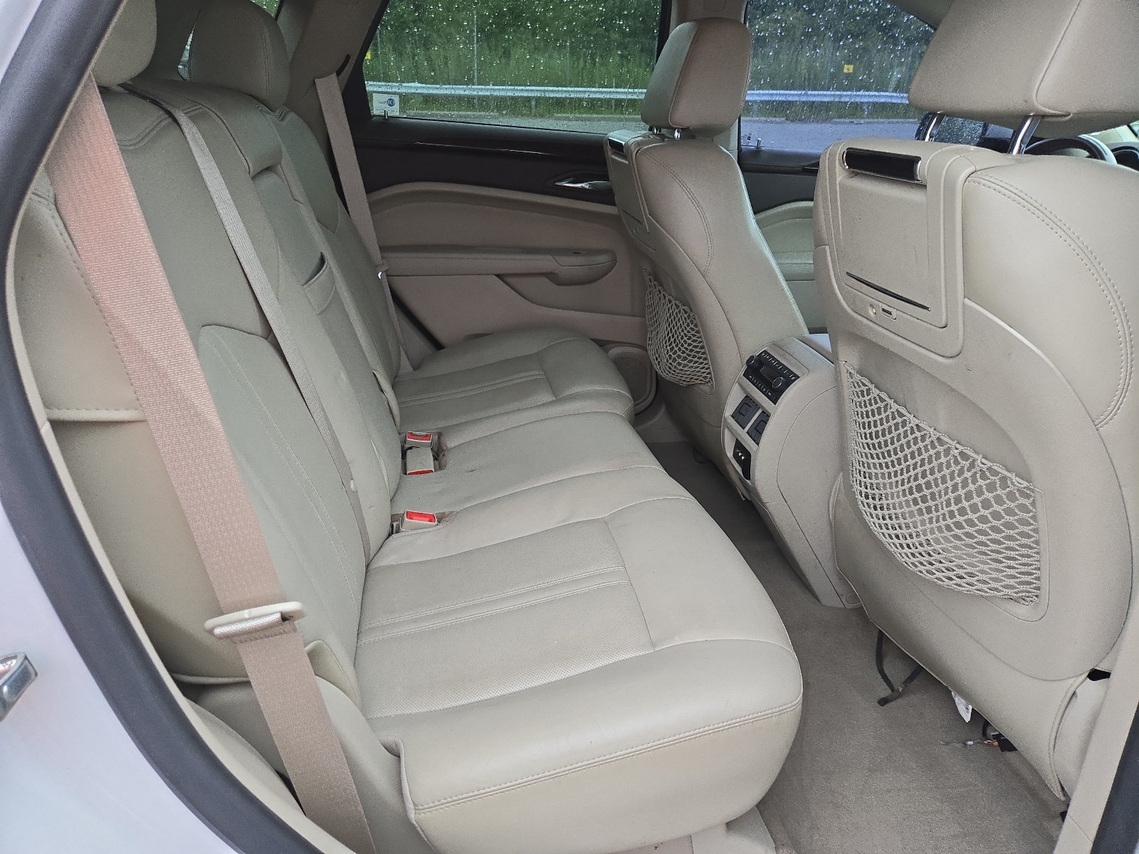 3GYFNKE63BS533860 2011 Cadillac Srx Premium Collection