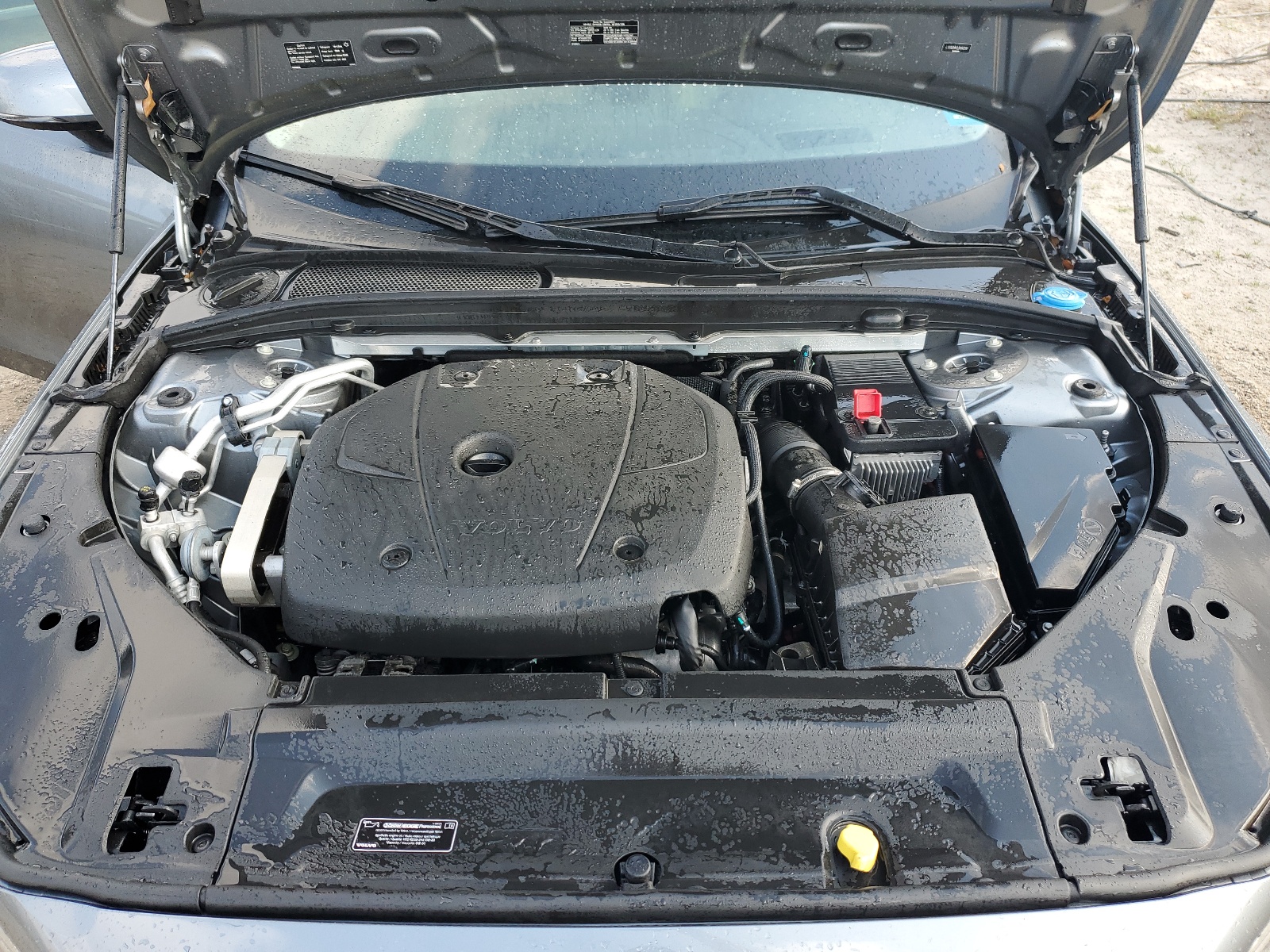 LVY982MK2JP040136 2018 Volvo S90 T5 Momentum