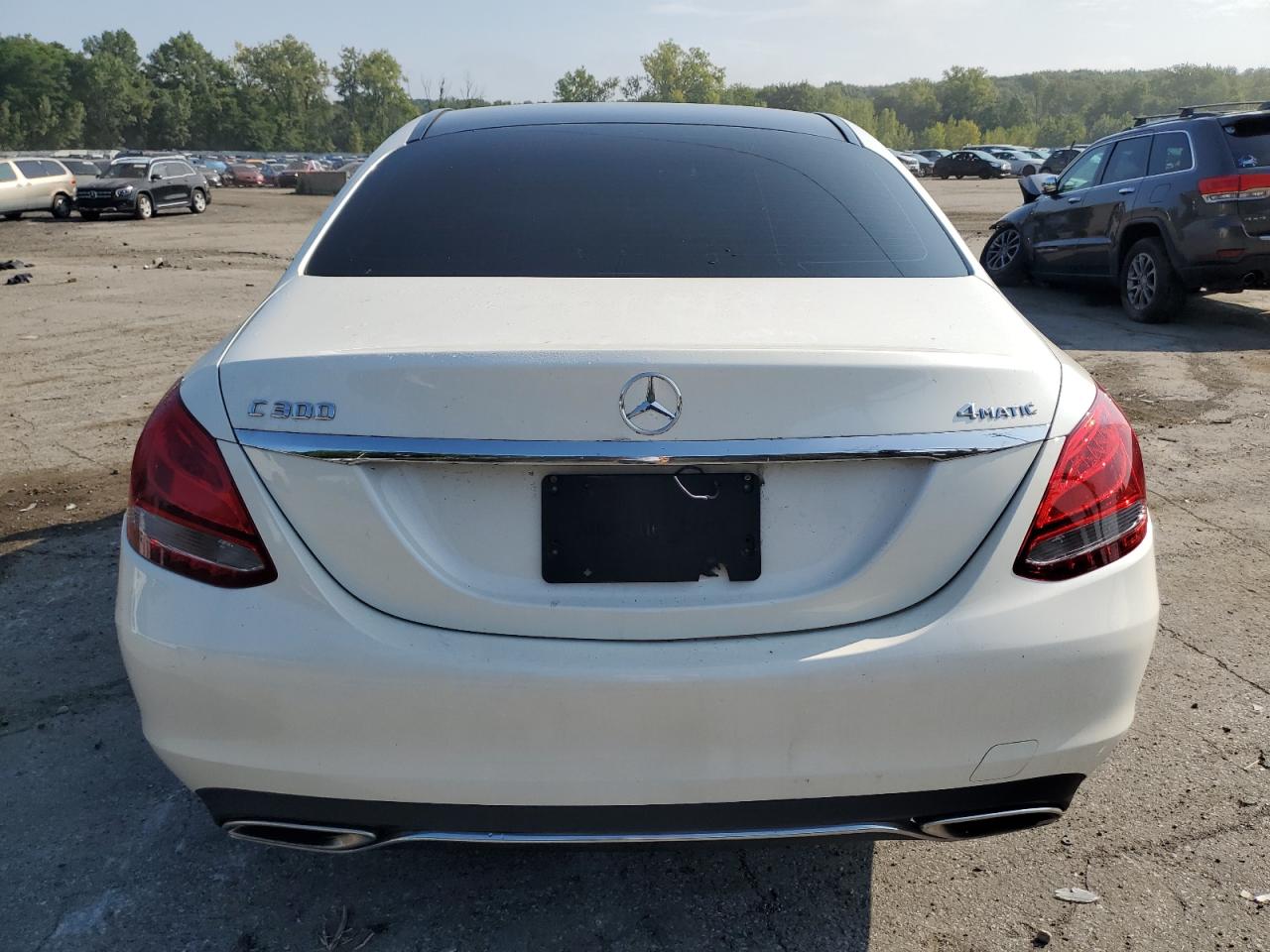 2016 Mercedes-Benz C 300 4Matic VIN: WDDWF4KB7GR143196 Lot: 68702994