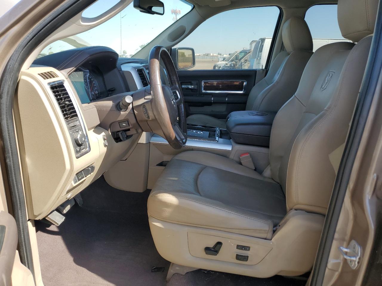 2010 Dodge Ram 1500 VIN: 1D7RV1GT1AS218636 Lot: 67392344