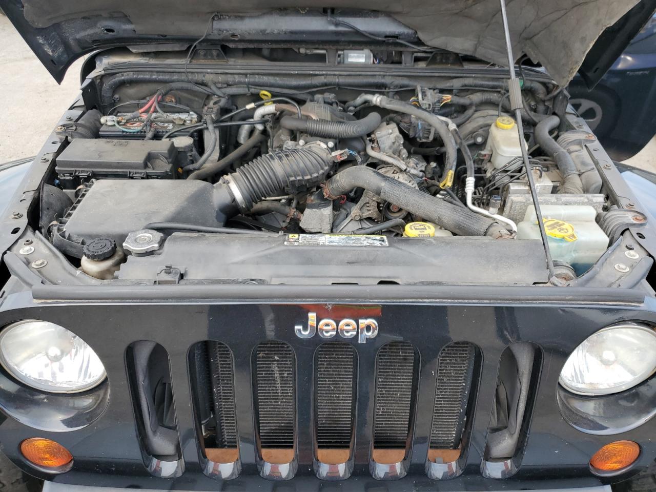 2011 Jeep Wrangler Unlimited Sahara VIN: 1J4BA5H15BL561970 Lot: 65849914