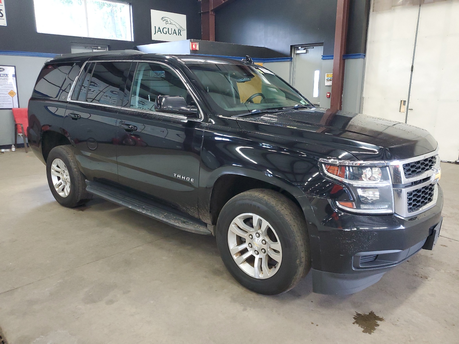 2018 Chevrolet Tahoe K1500 Lt vin: 1GNSKBKCXJR107518