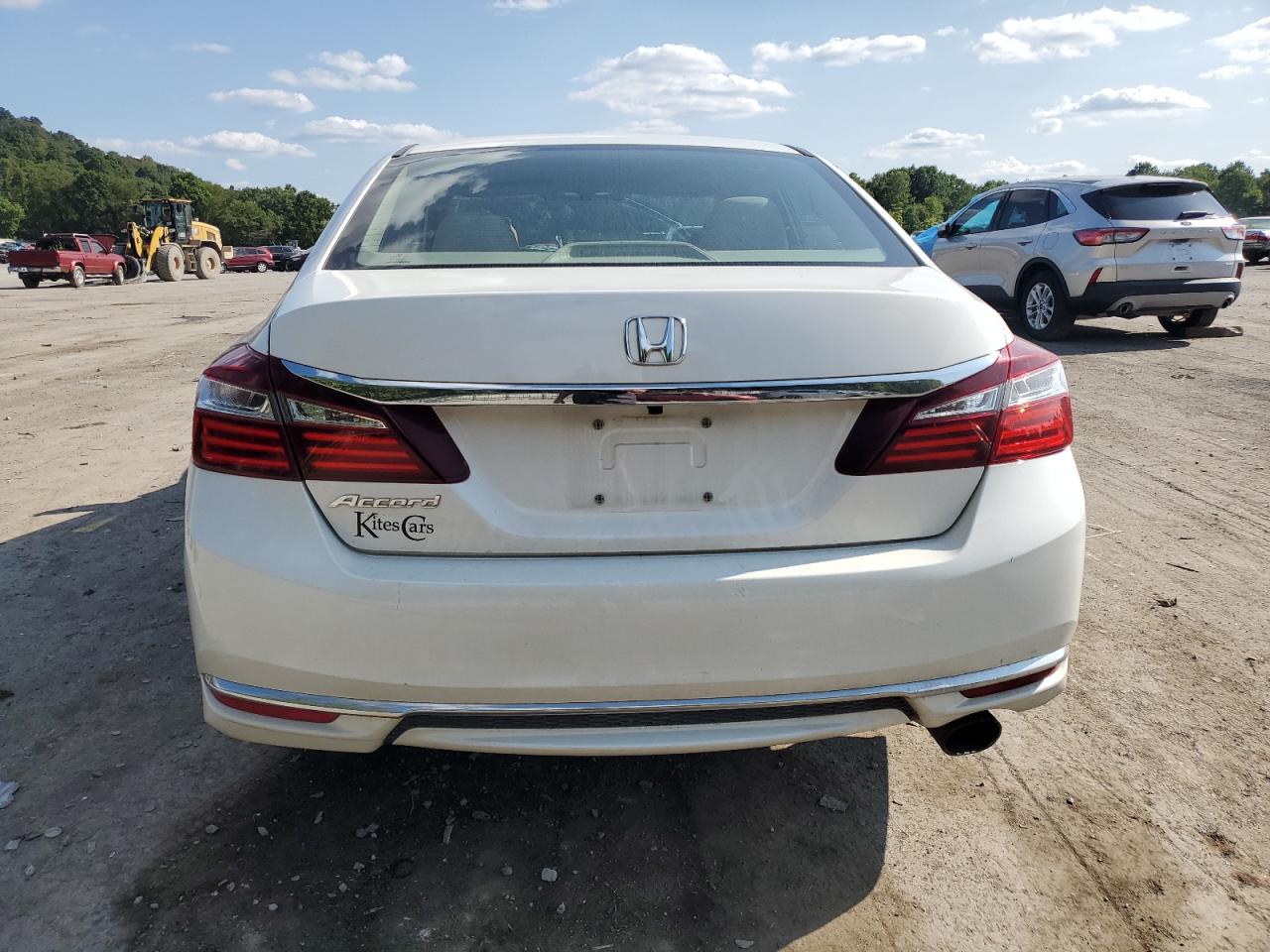 2017 Honda Accord Lx VIN: 1HGCR2F30HA120906 Lot: 68508084